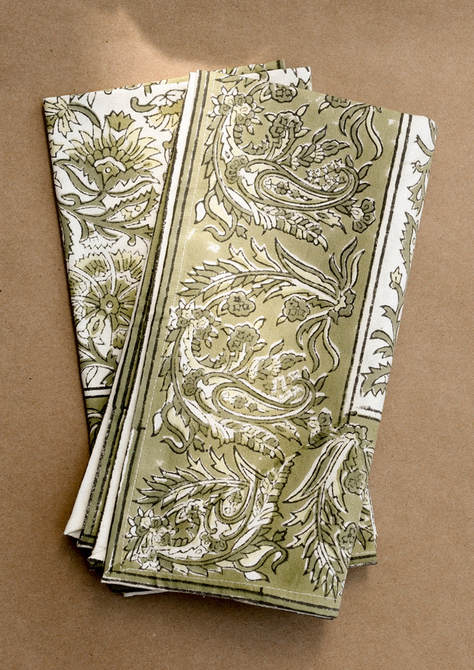Hera Floral Napkin Set