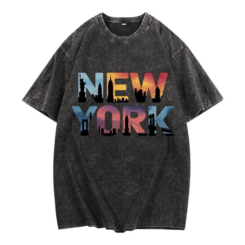 Nostalgic Washed Trendy Tee: Captivating New York Skyline within the "NEW YORK" Letters, Ideal for a Retro - cool Look